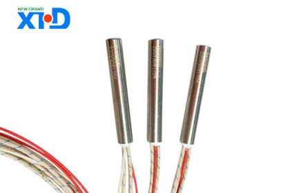 帶傳感器型單頭電加熱管 帶傳感器型單頭電加熱管